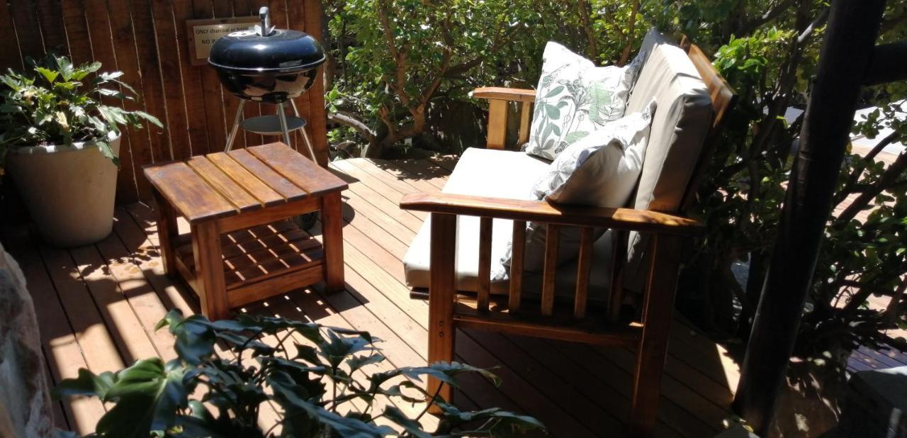 African Violet Guest Suites Noordhoek Exterior photo