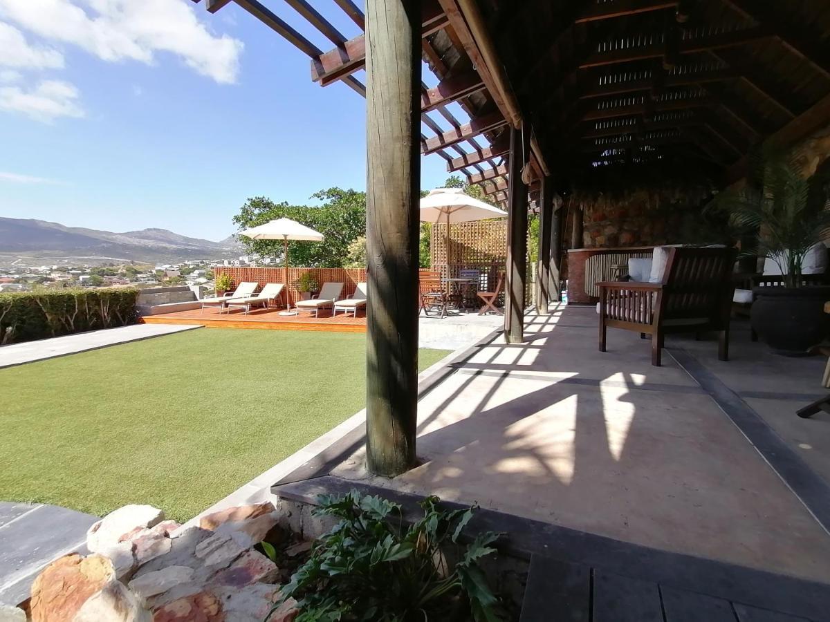 African Violet Guest Suites Noordhoek Exterior photo