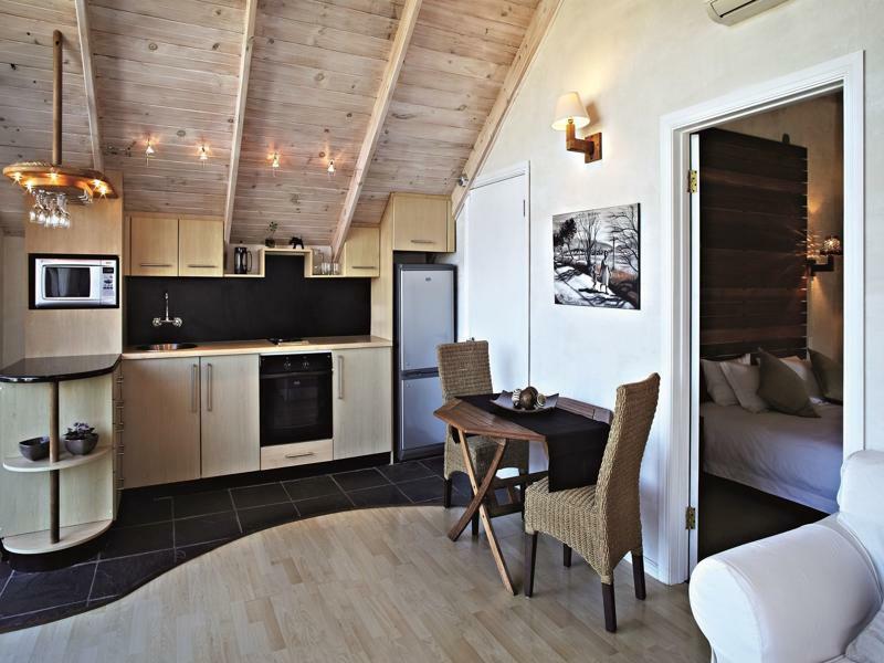 African Violet Guest Suites Noordhoek Exterior photo
